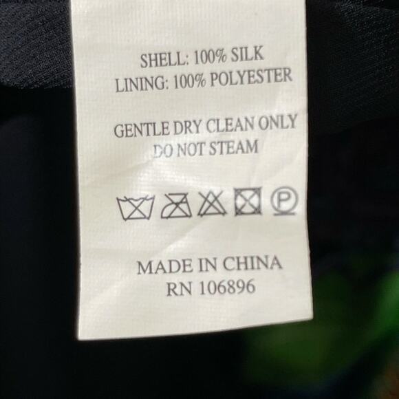 ISSUE‎ Silk Halter Paisley Maxi Dress - Picture 5 of 5